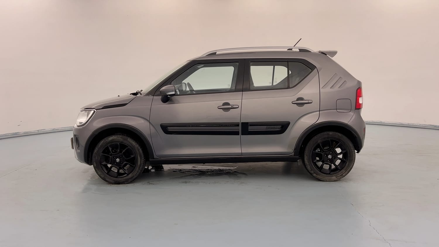 Used 2020 Maruti Suzuki Ignis Zeta 1.2 MT Petrol Manual exterior LEFT SIDE VIEW