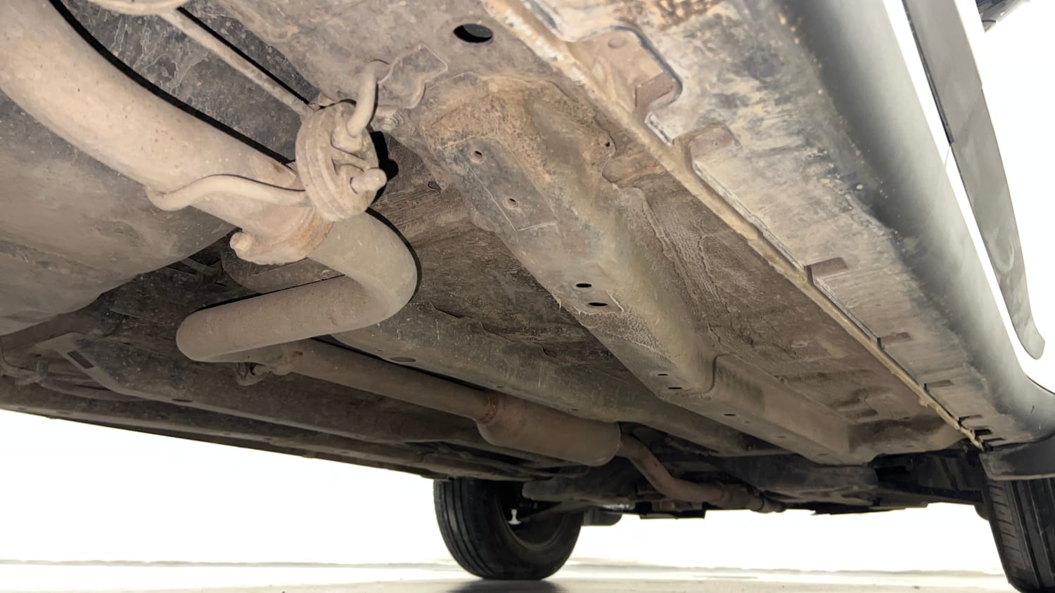 Used 2024 Tata Nexon Fearless 1.2 Revotron Petrol 6MT DT Petrol Manual extra REAR RIGHT UNDERBODY VIEW