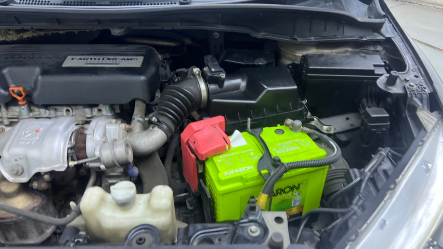 Used 2014 Honda City SV Diesel Diesel Manual engine ENGINE LEFT SIDE VIEW