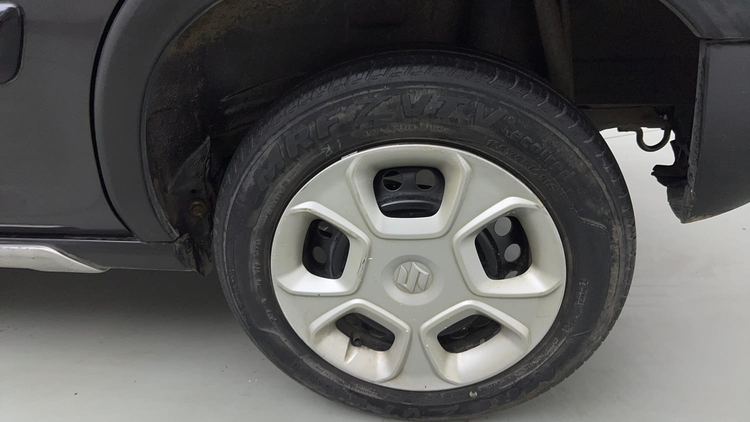 Used 2019 Maruti Suzuki S-Presso VXi Plus AMT Petrol Automatic tyres LEFT REAR TYRE RIM VIEW