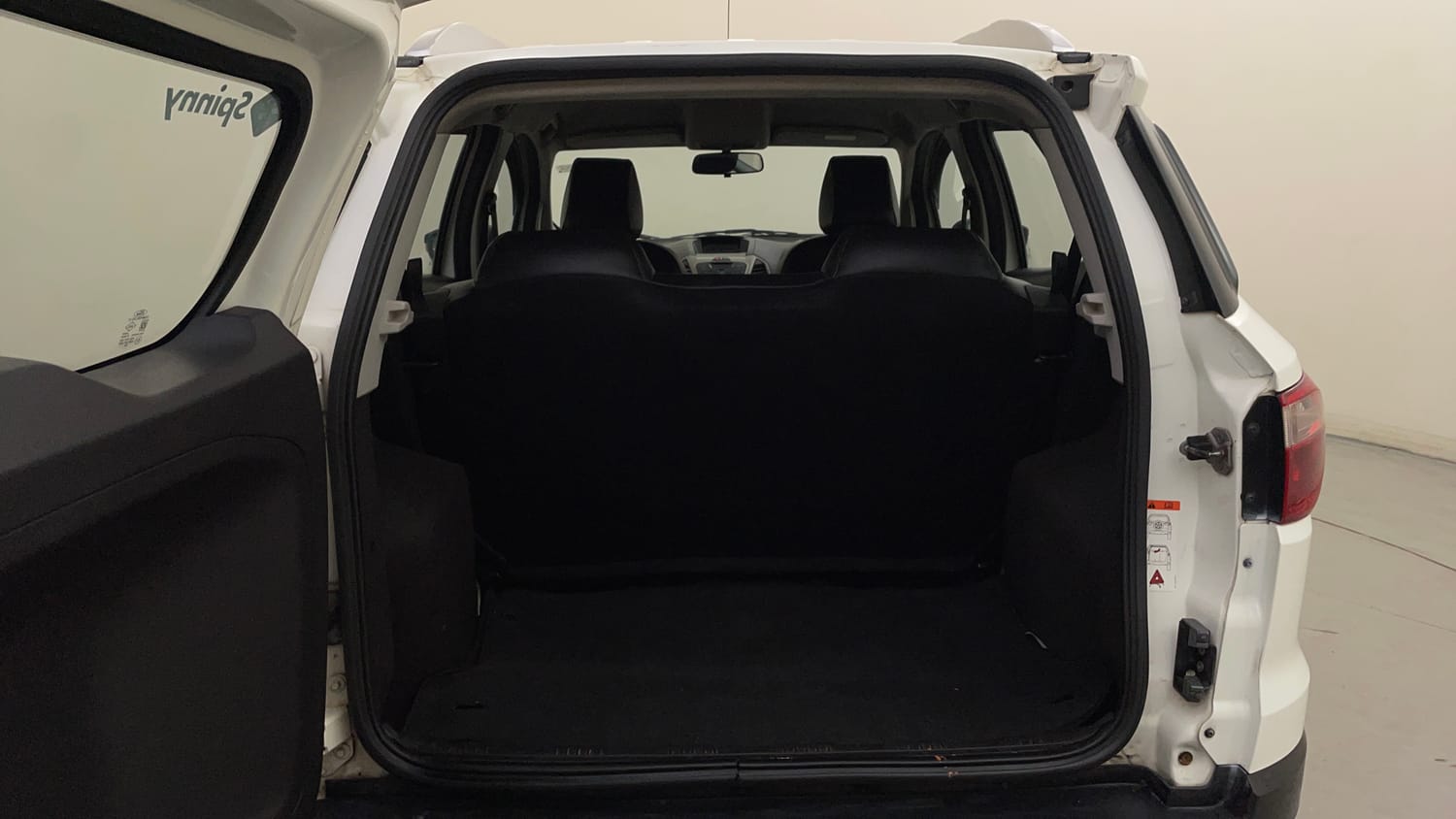 Used 2016 Ford EcoSport Ambiente 1.5L TDCi Diesel Manual interior DICKY INSIDE VIEW