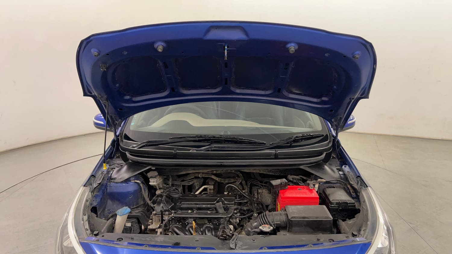 Used 2015 Hyundai Elite i20 Asta 1.2 Petrol Manual engine ENGINE & BONNET OPEN FRONT VIEW