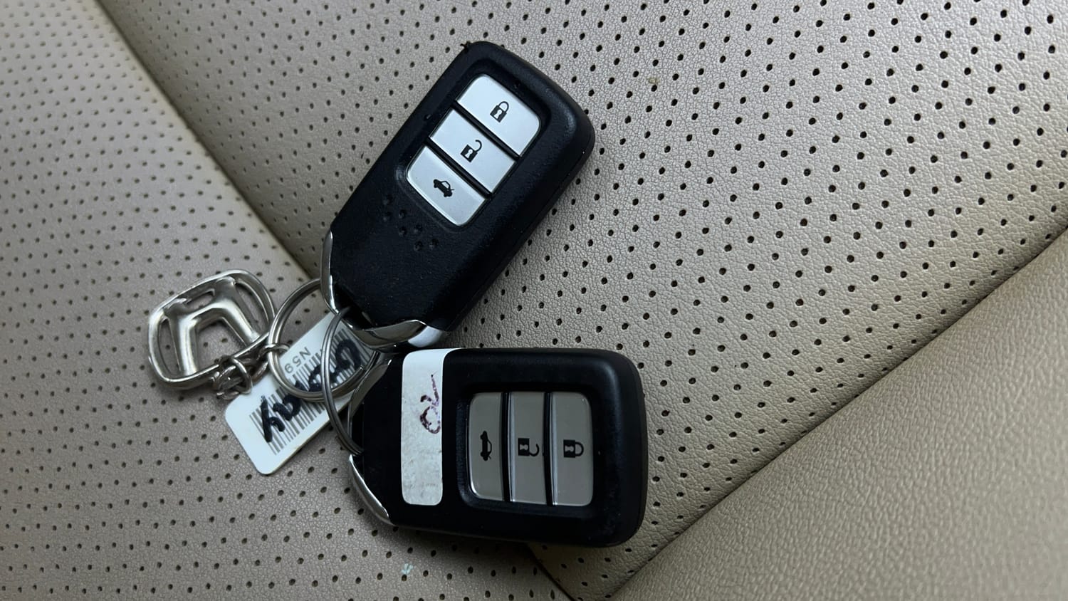Used 2019 Honda City V Petrol Petrol Manual extra CAR KEY VIEW