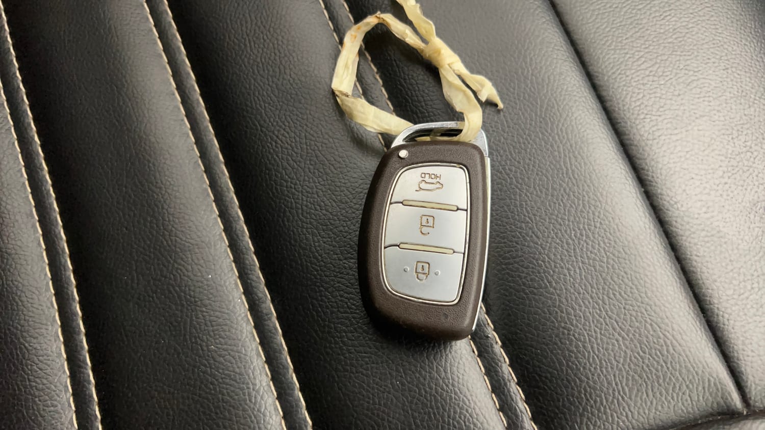 Used 2014 Hyundai Elite i20 Asta 1.2 Petrol Manual extra CAR KEY VIEW