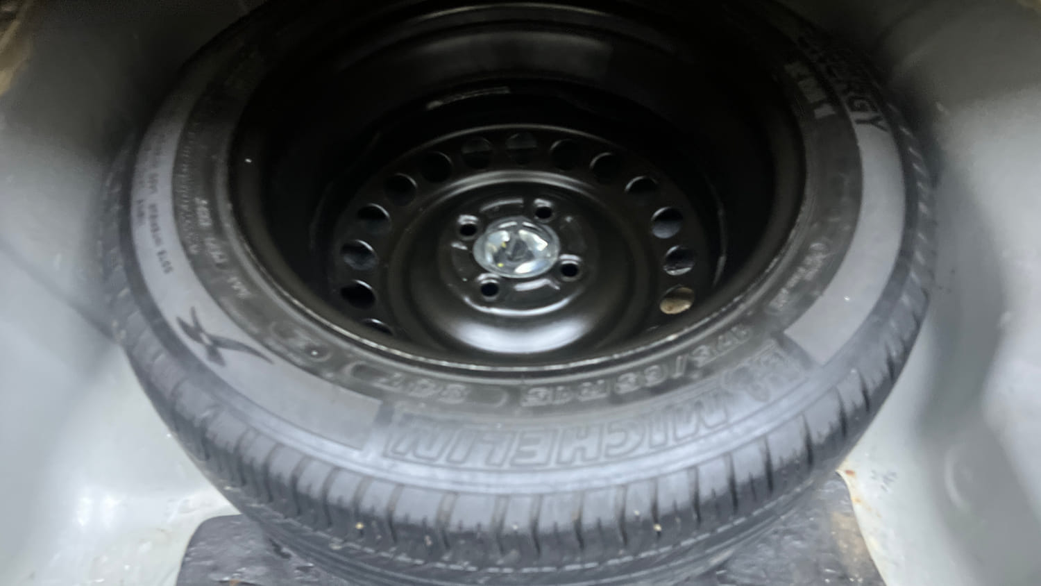 Used 2014 Honda City SV Diesel Diesel Manual tyres SPARE TYRE VIEW