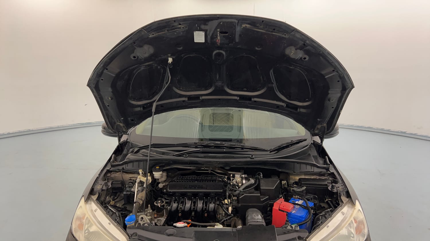 Used 2014 Honda City V Petrol Manual engine ENGINE & BONNET OPEN FRONT VIEW