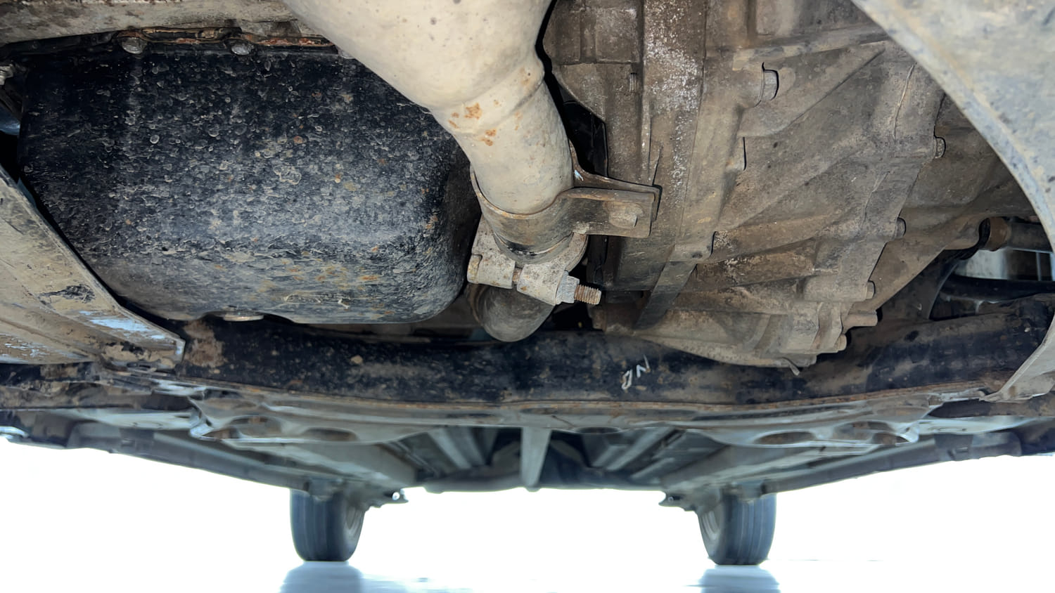 Used 2012 Maruti Suzuki Swift ZDi Diesel Manual extra FRONT LEFT UNDERBODY VIEW