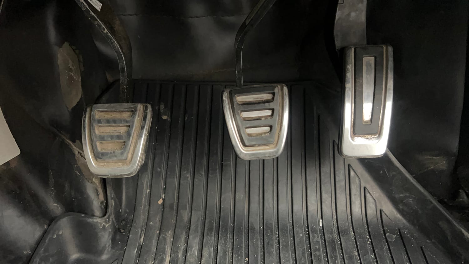 Used 2025 Volkswagen Taigun Highline 1.0 TSI MT Petrol Manual interior PEDALS VIEW
