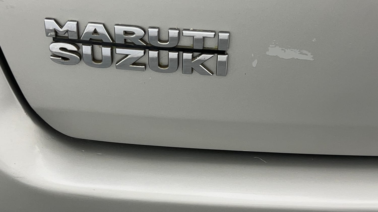 Used 2018 Maruti Suzuki Ertiga ZXI+ Petrol Manual dents MINOR DENT