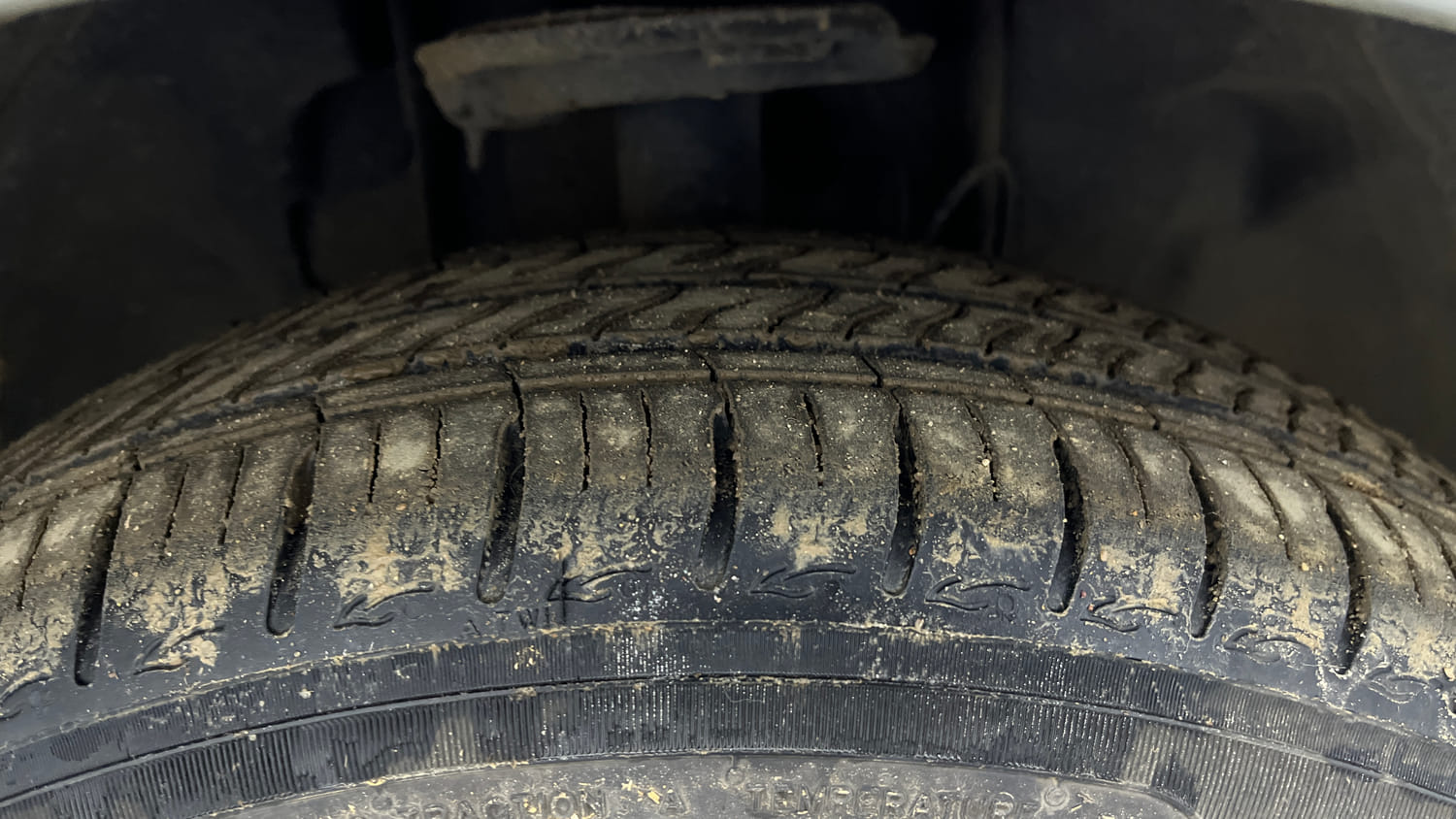 Used 2021 Tata Tigor XZ Plus Petrol Manual tyres RIGHT FRONT TYRE TREAD VIEW