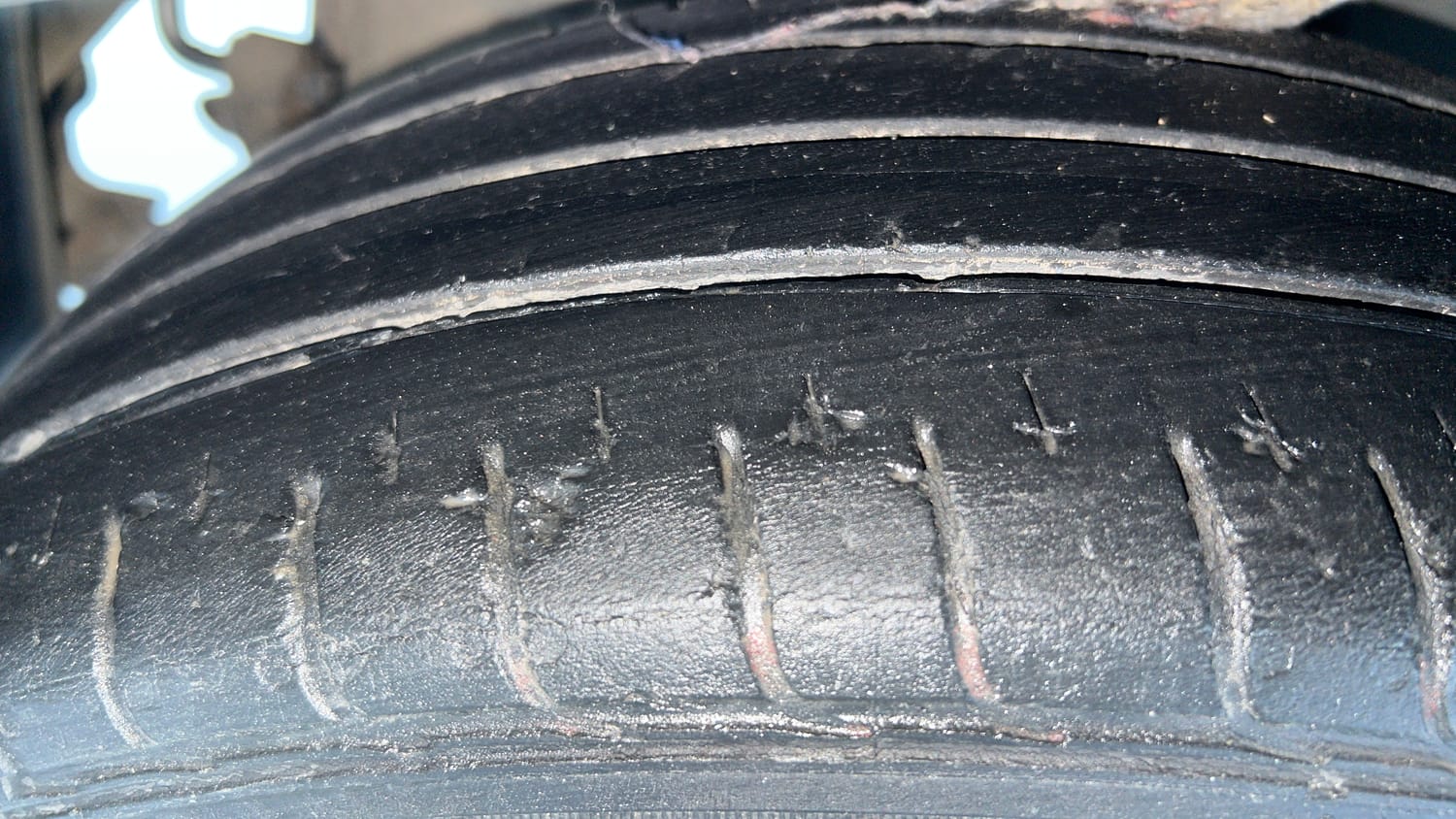 Used 2020 Tata Tiago XZ Plus Petrol Manual tyres RIGHT REAR TYRE TREAD VIEW