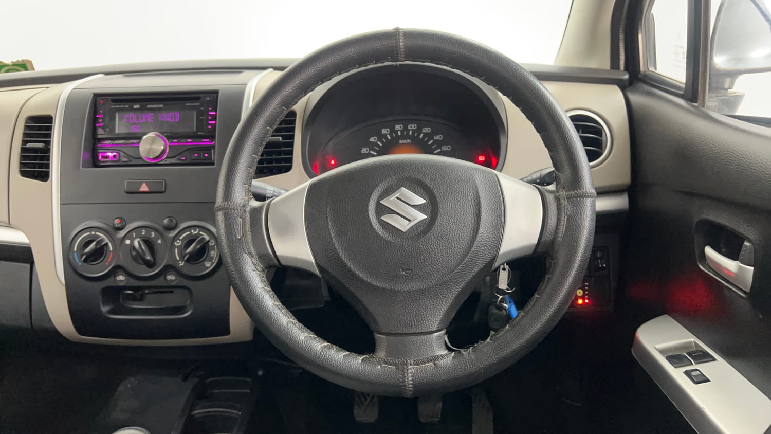 Used 2014 Maruti Suzuki Wagon R LXI CNG Cng Manual interior STEERING VIEW