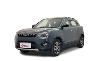 Used 2022 Mahindra XUV 300 W8 (O) 1.5 Diesel AMT Diesel Automatic Image