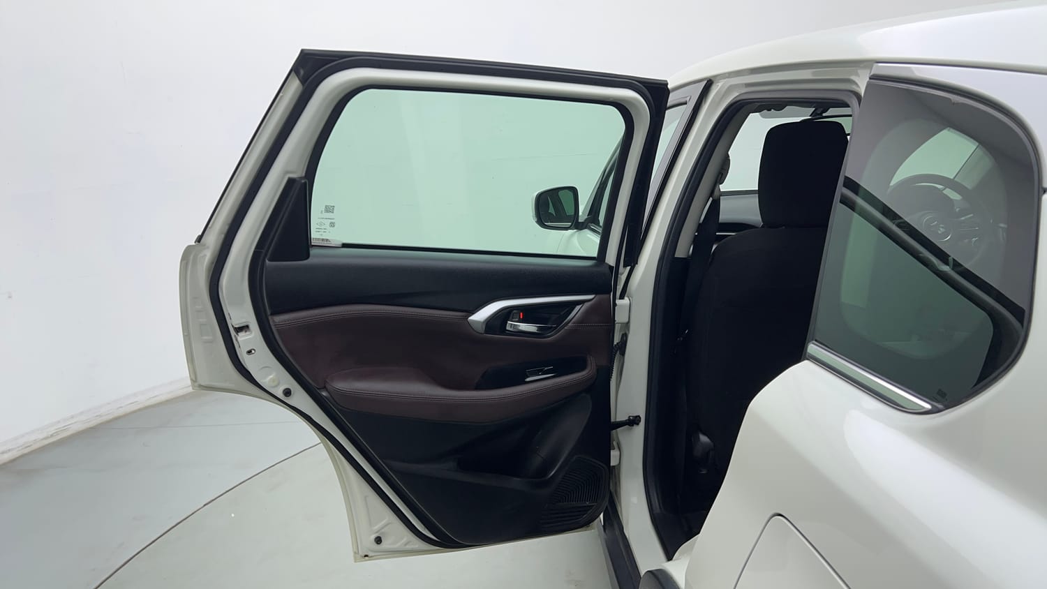 Used 2023 Maruti Suzuki Grand Vitara Zeta Smart Hybrid Petrol Manual interior LEFT REAR DOOR OPEN VIEW