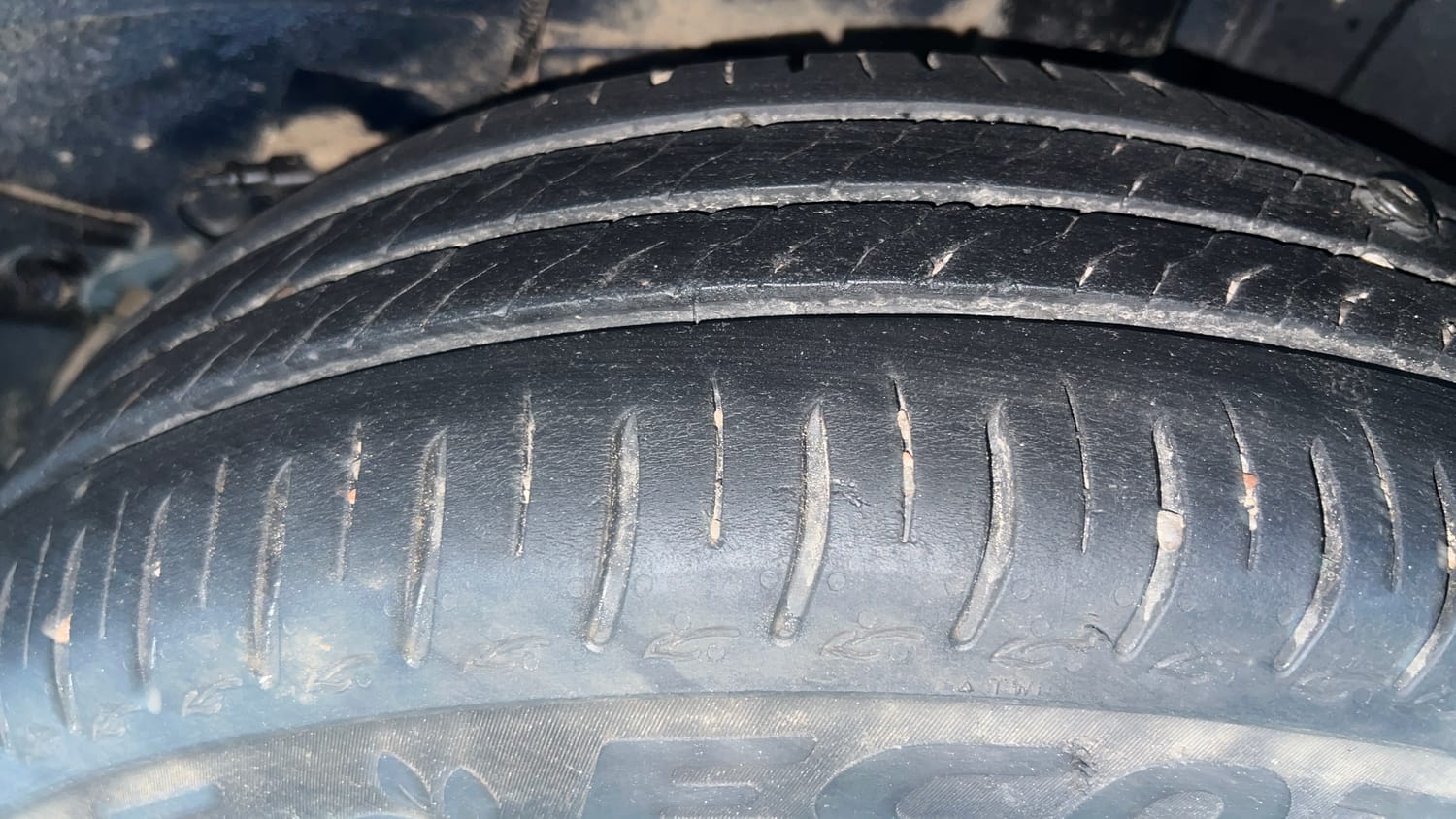 Used 2024 Tata Altroz XTA Petrol Petrol Automatic tyres LEFT REAR TYRE TREAD VIEW