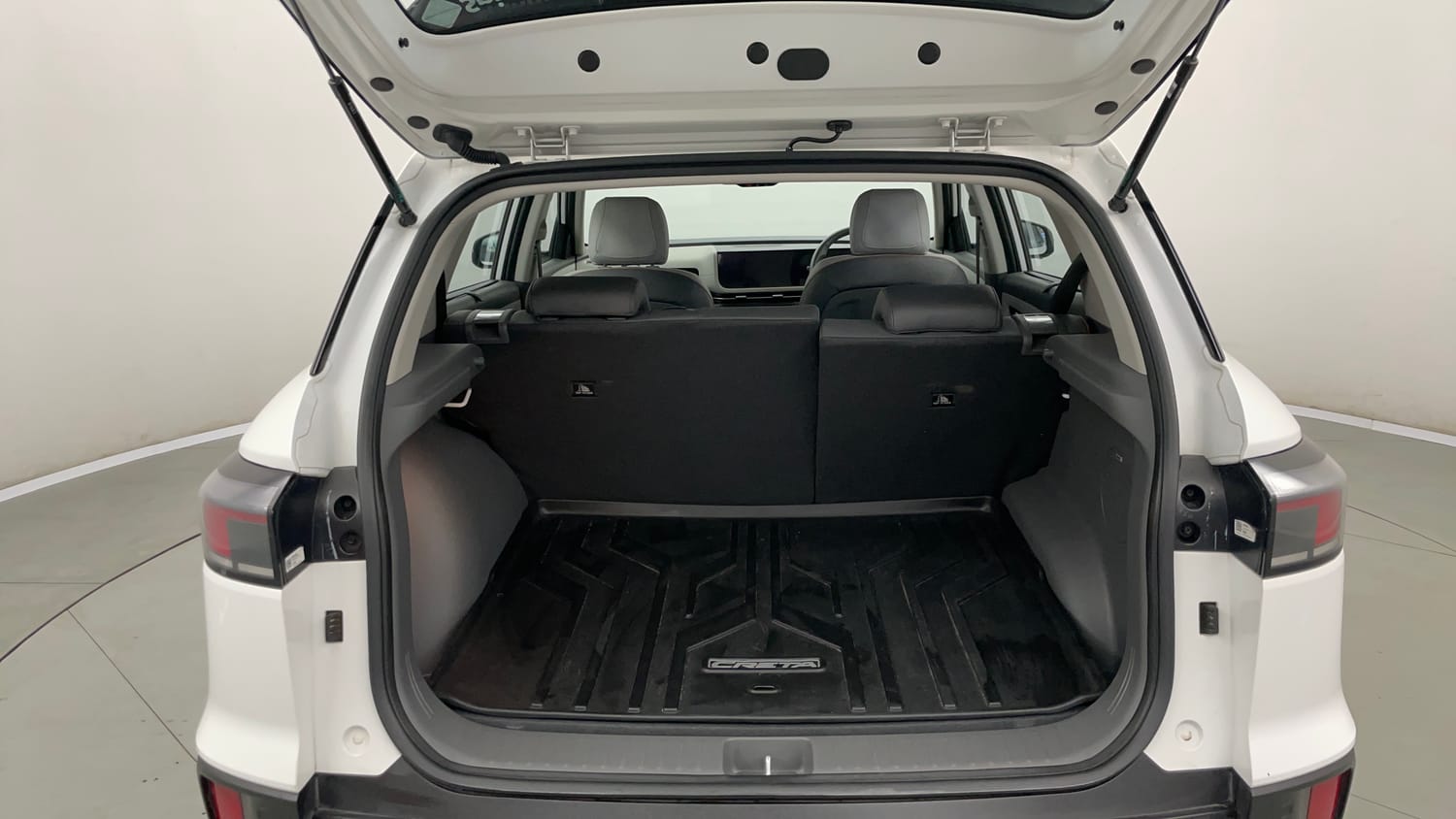 Used 2025 Hyundai Creta 1.5 MPi Petrol MT SX(O) Petrol Manual interior DICKY INSIDE VIEW