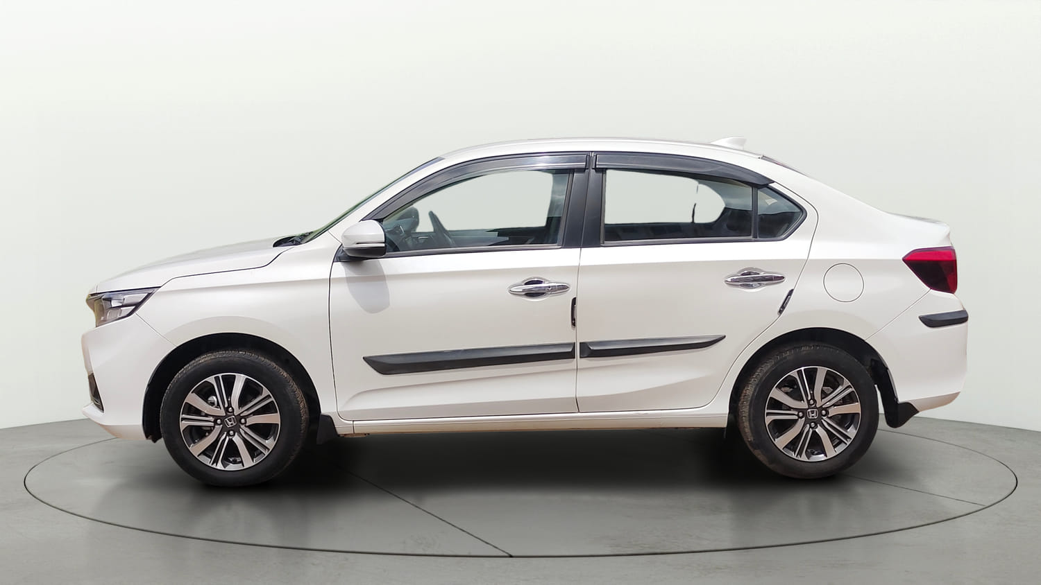 Used 2022 Honda Amaze VX CVT 1.2 Petrol Petrol Automatic exterior LEFT SIDE VIEW