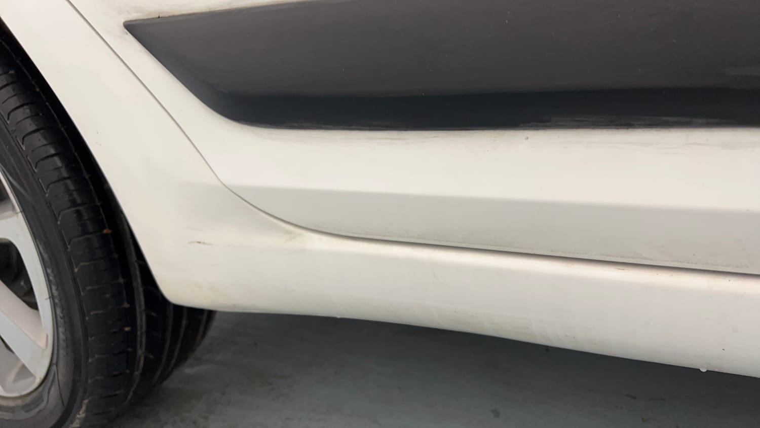 Used 2016 Hyundai Elite i20 Asta 1.2 Petrol Manual dents MINOR SCRATCH