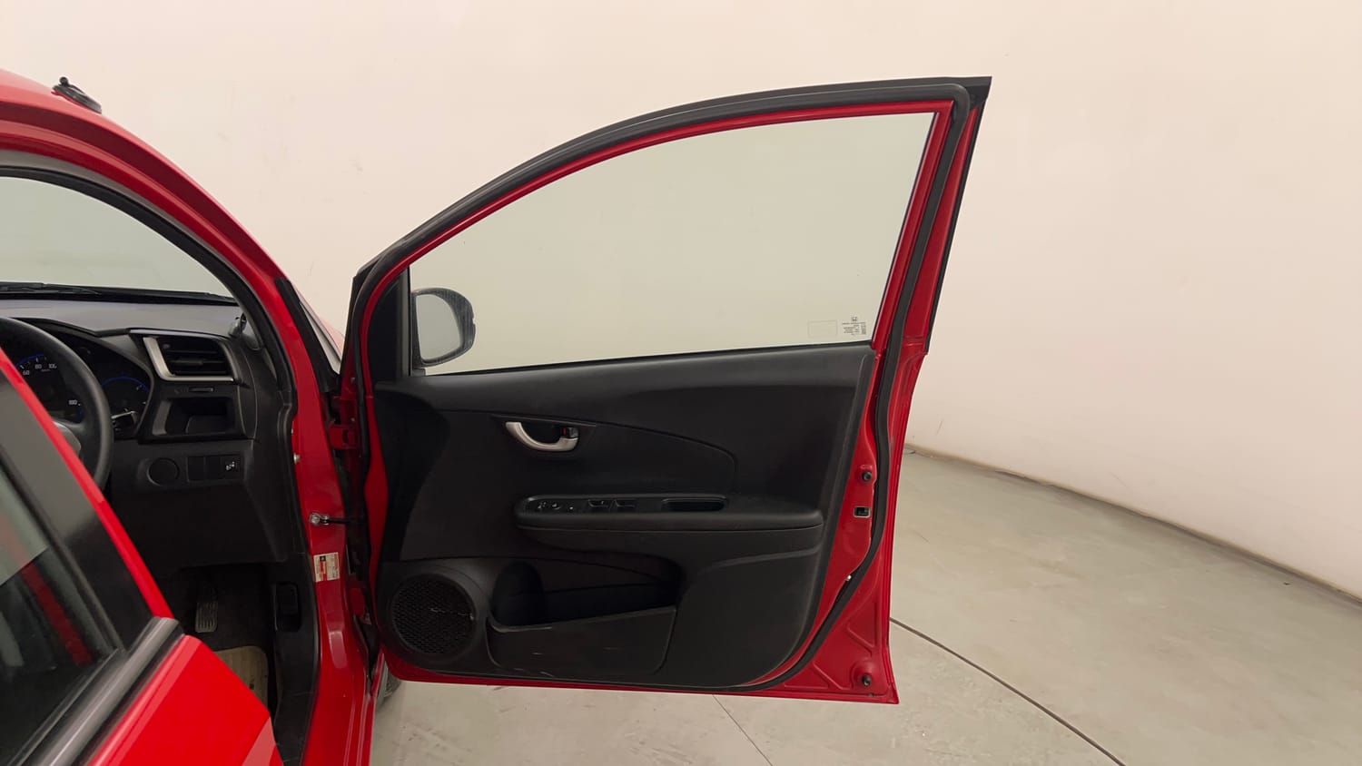 Used 2017 Honda Brio VX AT Petrol Automatic interior RIGHT FRONT DOOR OPEN VIEW