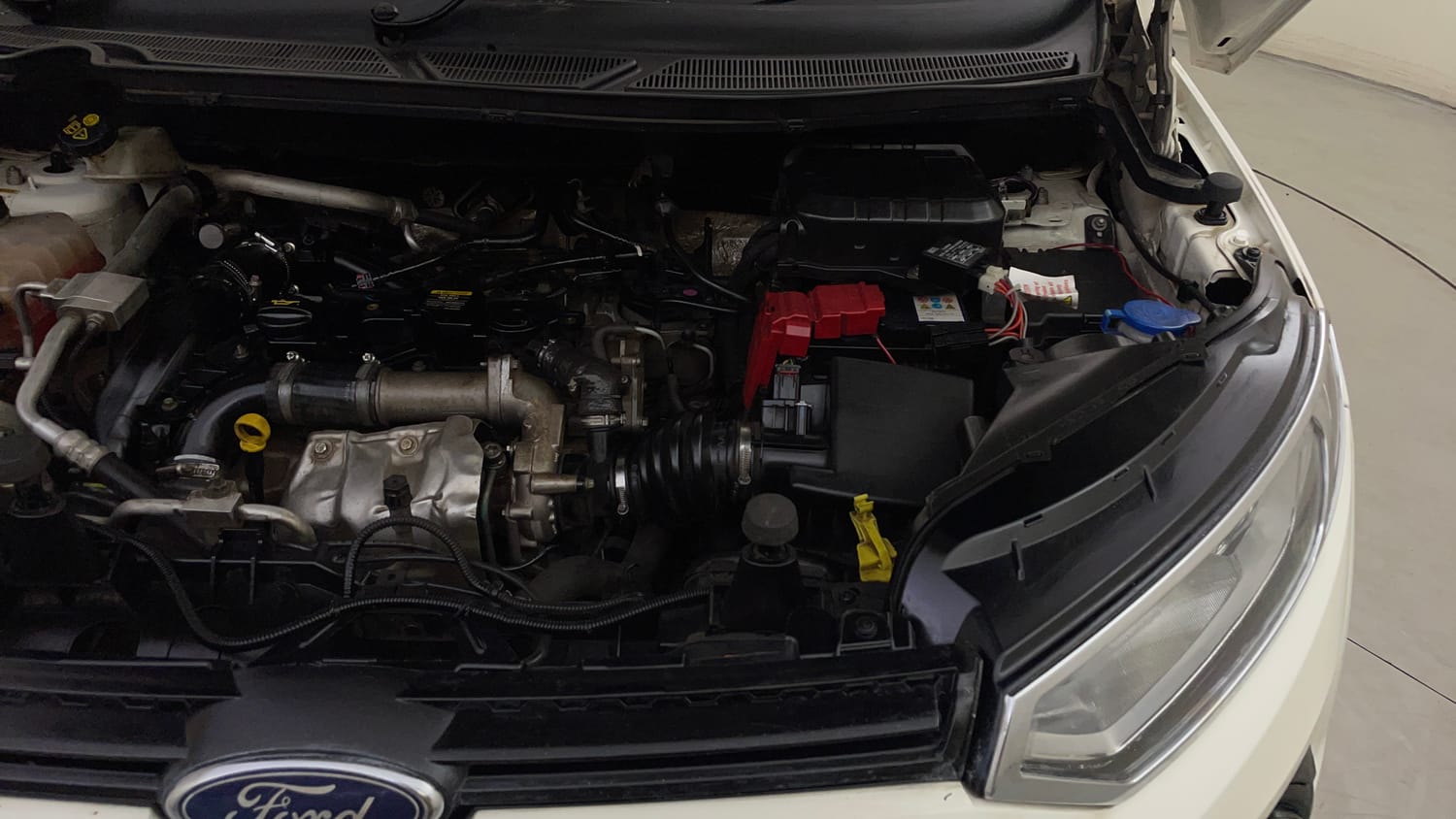 Used 2016 Ford EcoSport Ambiente 1.5L TDCi Diesel Manual engine ENGINE LEFT SIDE VIEW