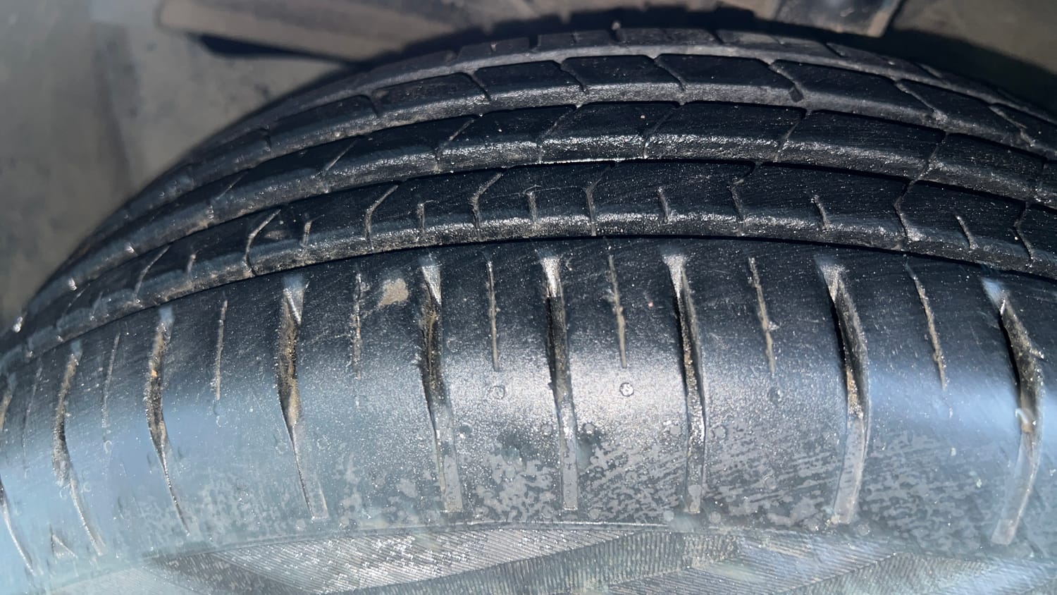 Used 2024 Maruti Suzuki Baleno Sigma MT Petrol Manual tyres LEFT FRONT TYRE TREAD VIEW