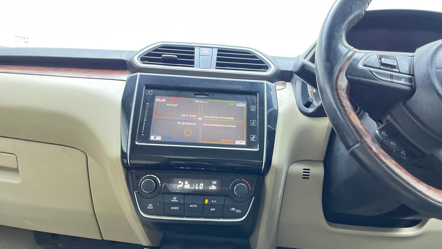 Used 2018 Maruti Suzuki Dzire ZDi Plus AMT Diesel Automatic interior MUSIC SYSTEM & AC CONTROL VIEW