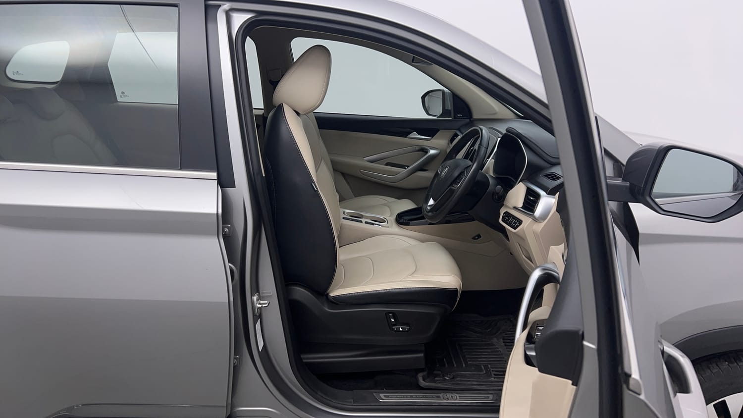 Used 2021 MG Motors Hector Sharp 1.5 Petrol Turbo DCT Petrol Automatic interior RIGHT SIDE FRONT DOOR CABIN VIEW