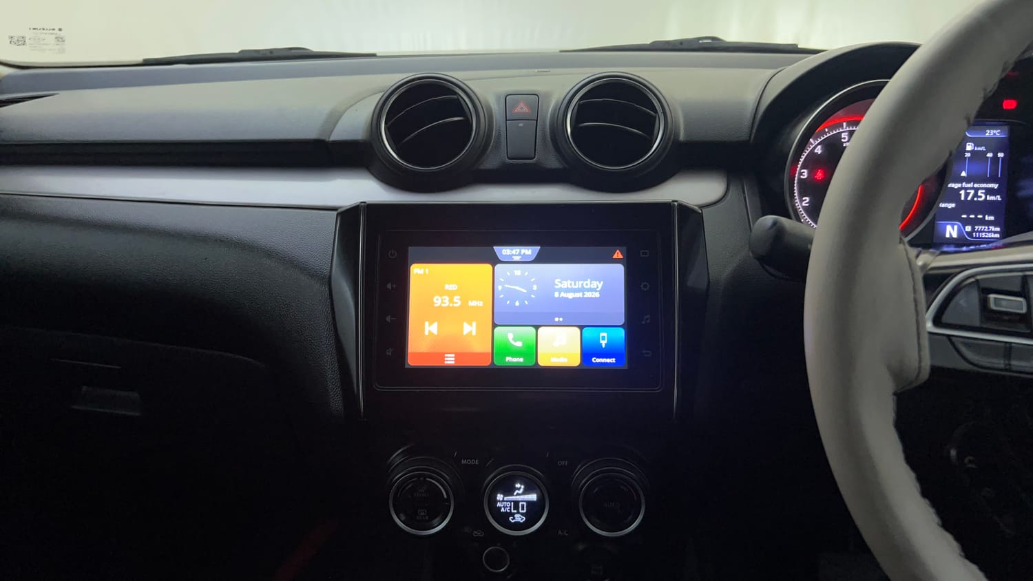 Used 2021 Maruti Suzuki Swift ZXi Plus AMT Petrol Automatic top_features Integrated (in-dash) music system