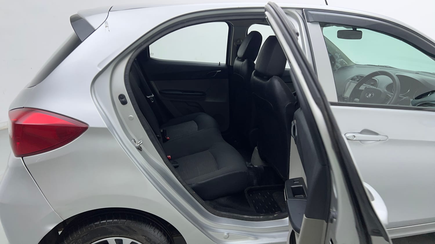 Used 2019 Tata Tiago Revotron XZ Petrol Manual interior RIGHT SIDE REAR DOOR CABIN VIEW