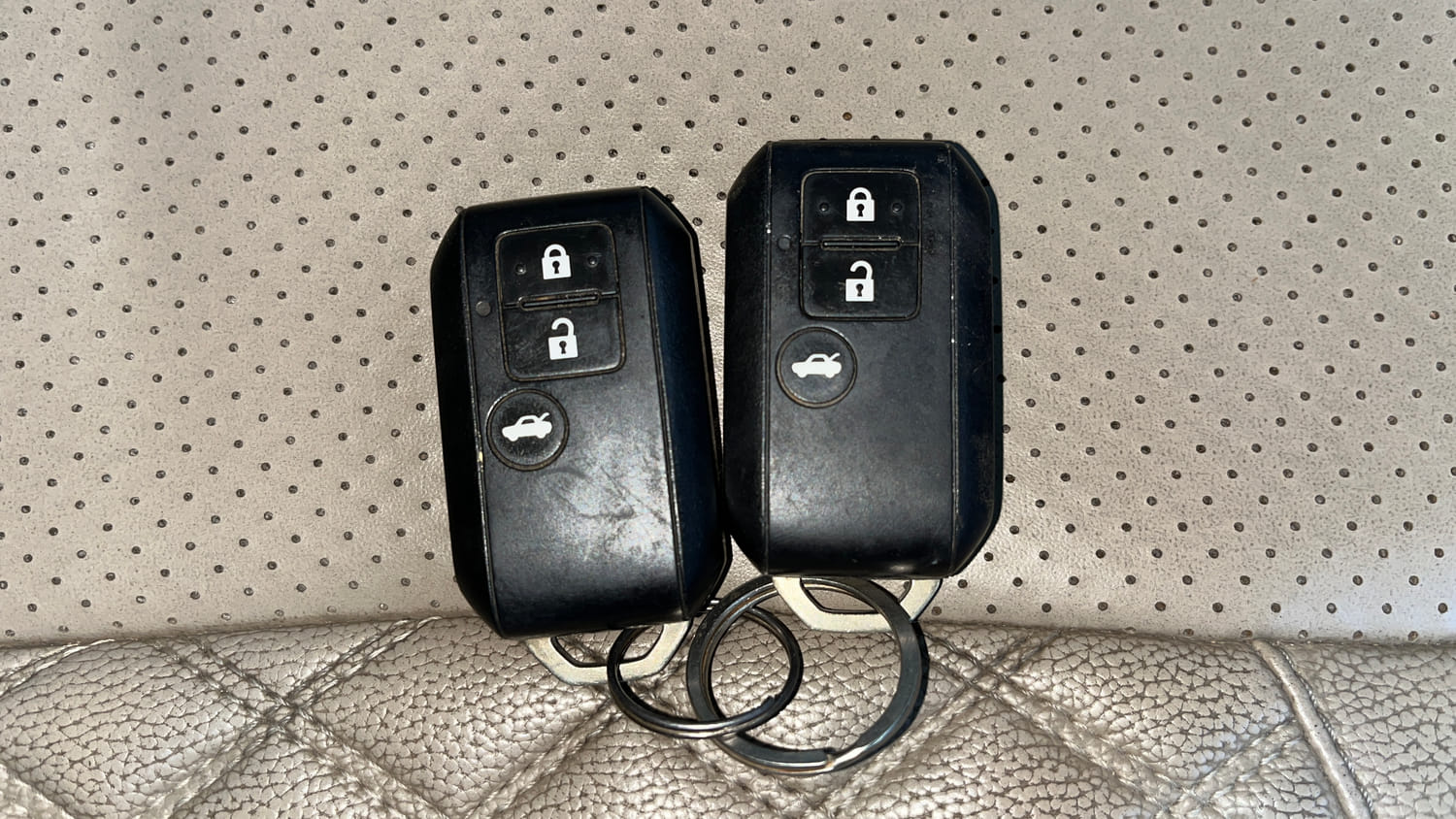 Used 2018 Maruti Suzuki Dzire ZDi Plus AMT Diesel Automatic extra CAR KEY VIEW