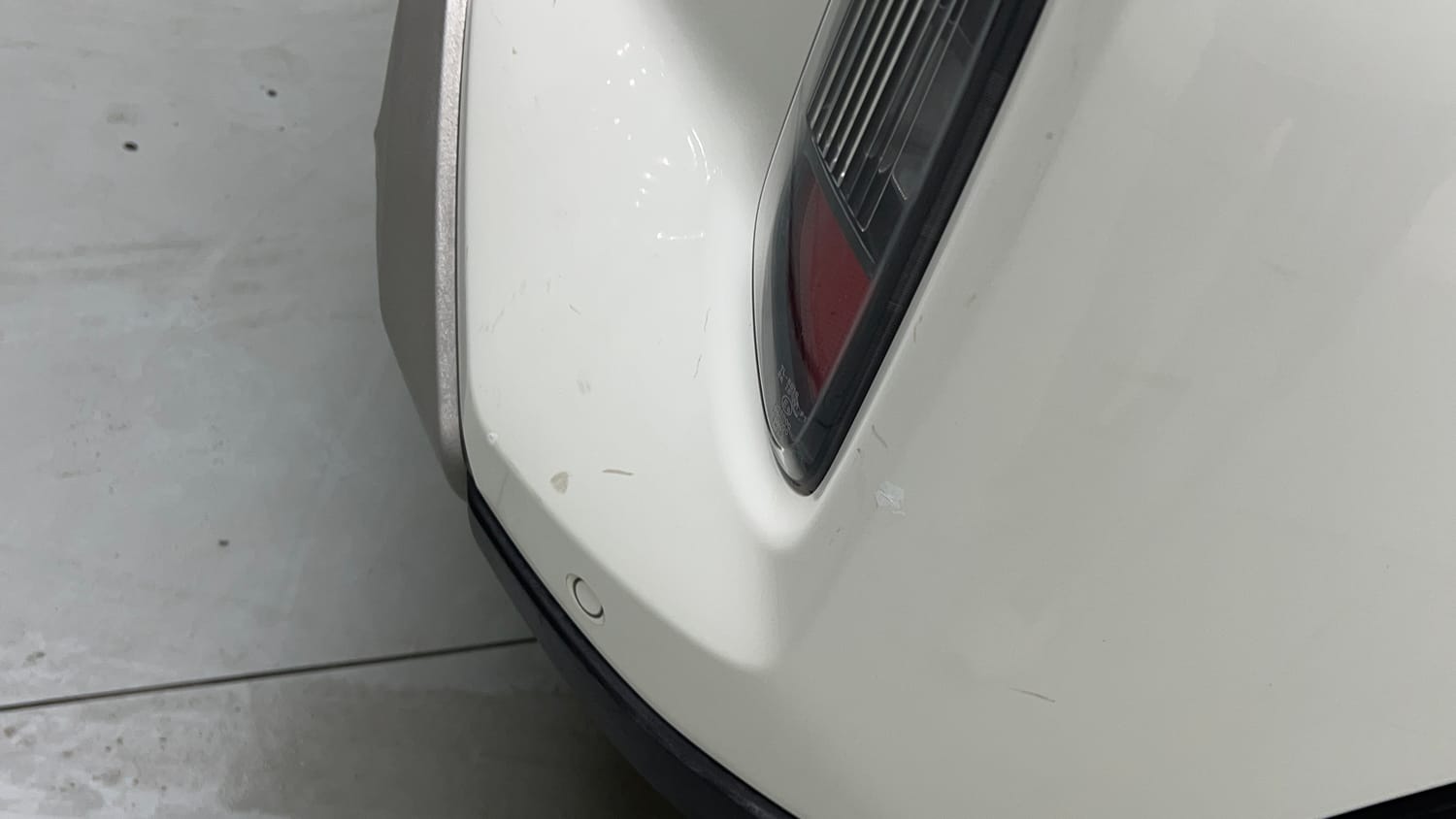 Used 2023 Maruti Suzuki Grand Vitara Zeta Smart Hybrid Petrol Manual dents MINOR SCRATCH