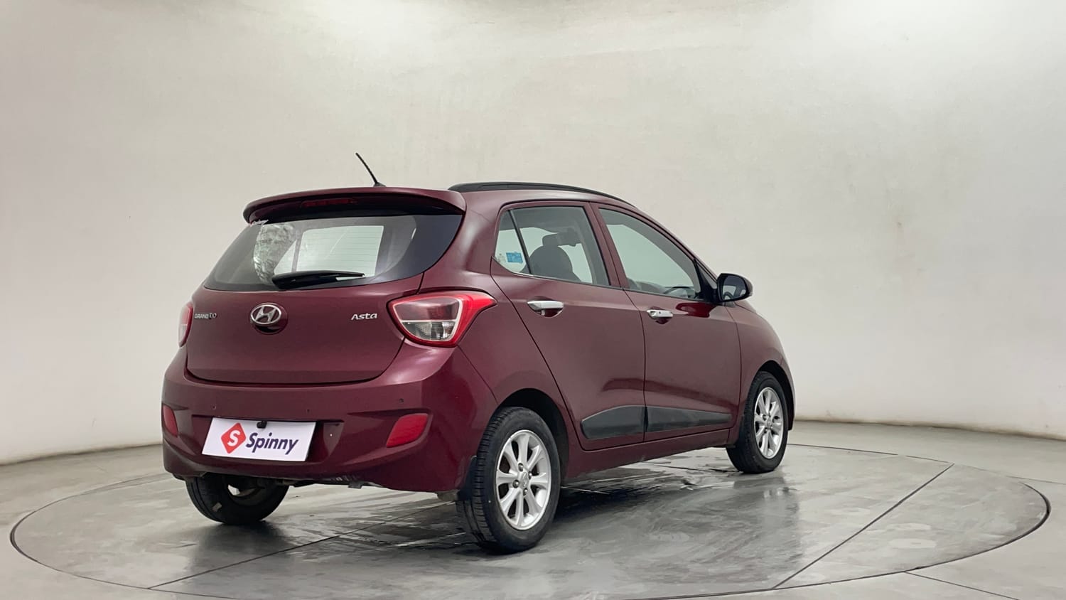 Used 2014 Hyundai Grand i10 Asta AT 1.2 Kappa VTVT Petrol Automatic exterior RIGHT REAR CORNER VIEW