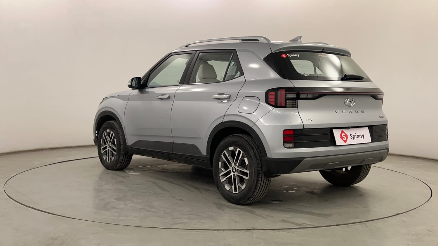 Used 2023 Hyundai Venue SX (O) 1.0 Turbo DCT Petrol Automatic exterior LEFT REAR CORNER VIEW
