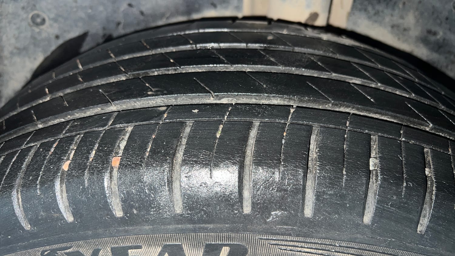 Used 2021 MG Motors Hector Sharp 1.5 Petrol Turbo DCT Petrol Automatic tyres LEFT REAR TYRE TREAD VIEW