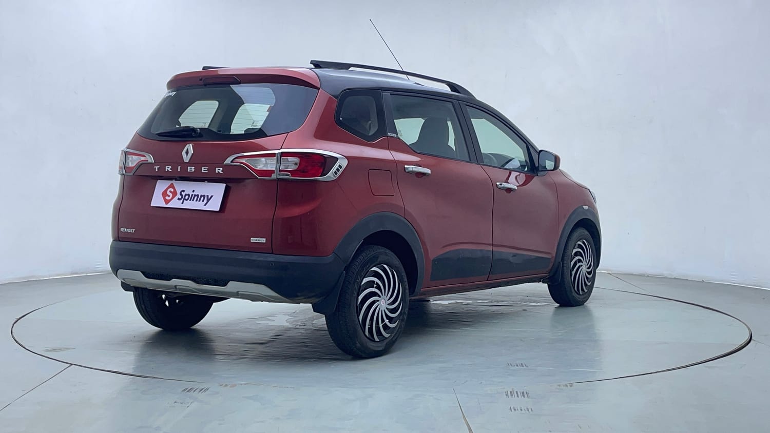 Used 2020 Renault Triber RXZ Petrol Manual exterior RIGHT REAR CORNER VIEW