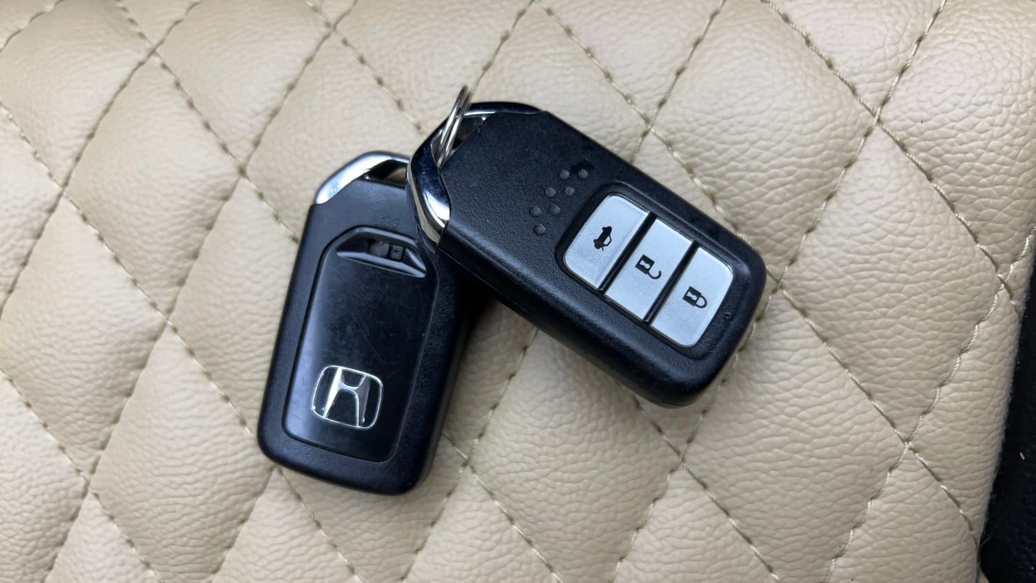 Used 2019 Honda City V CVT Petrol Petrol Automatic extra CAR KEY VIEW