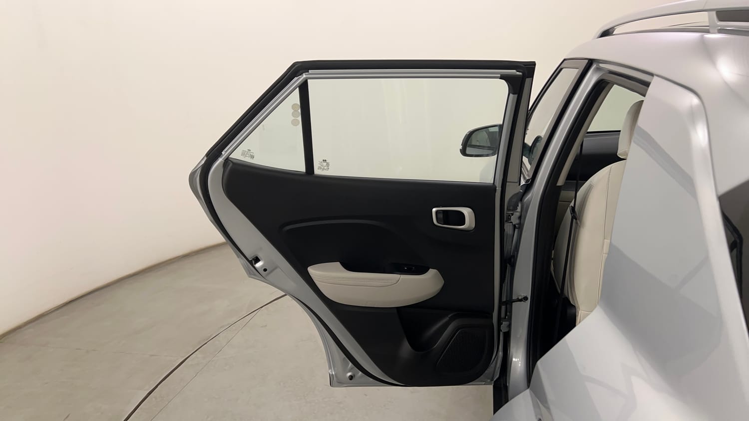 Used 2023 Hyundai Venue SX (O) 1.0 Turbo DCT Petrol Automatic interior LEFT REAR DOOR OPEN VIEW