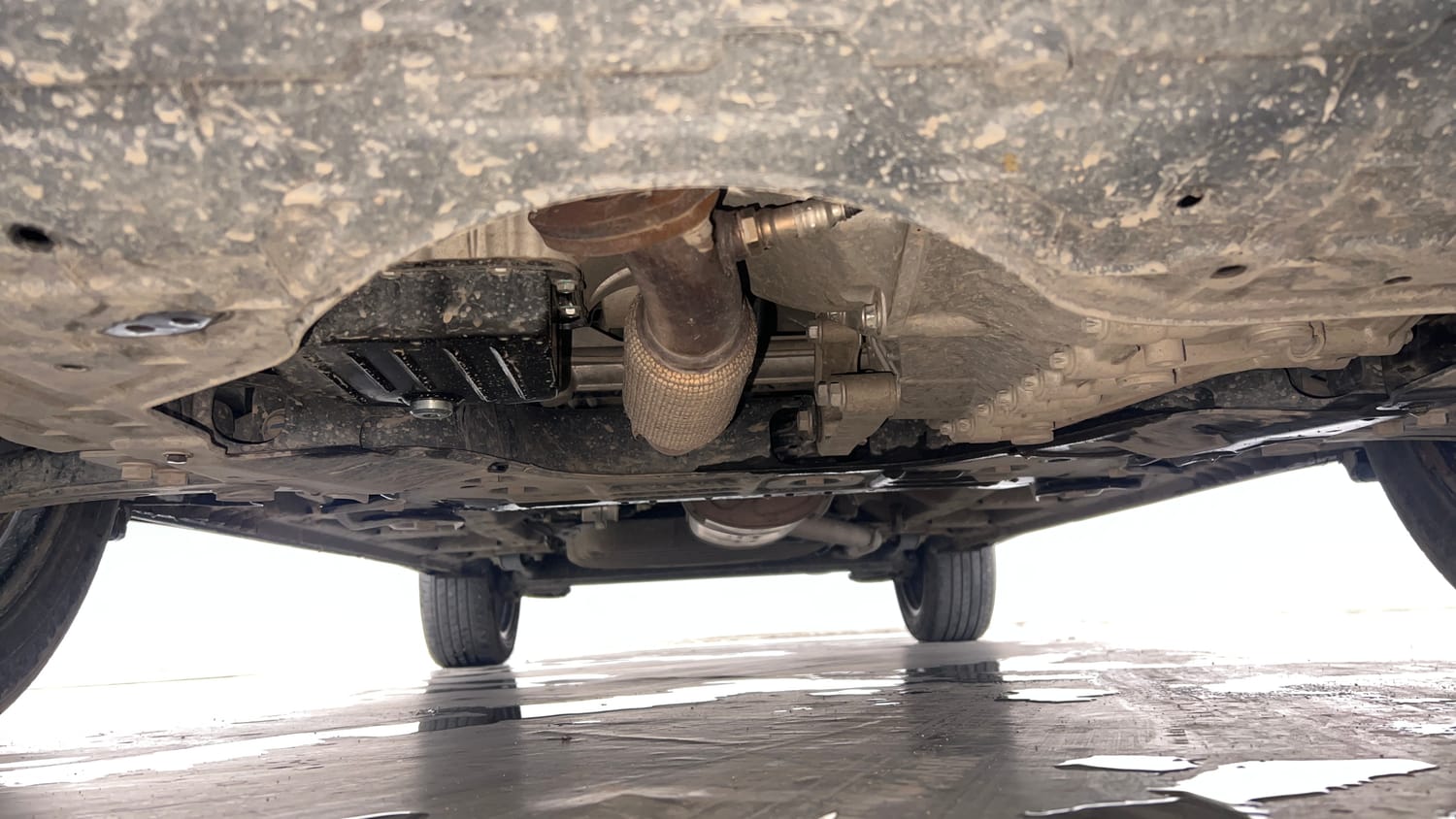 Used 2021 MG Motors Hector Sharp 1.5 Petrol Turbo DCT Petrol Automatic extra FRONT LEFT UNDERBODY VIEW