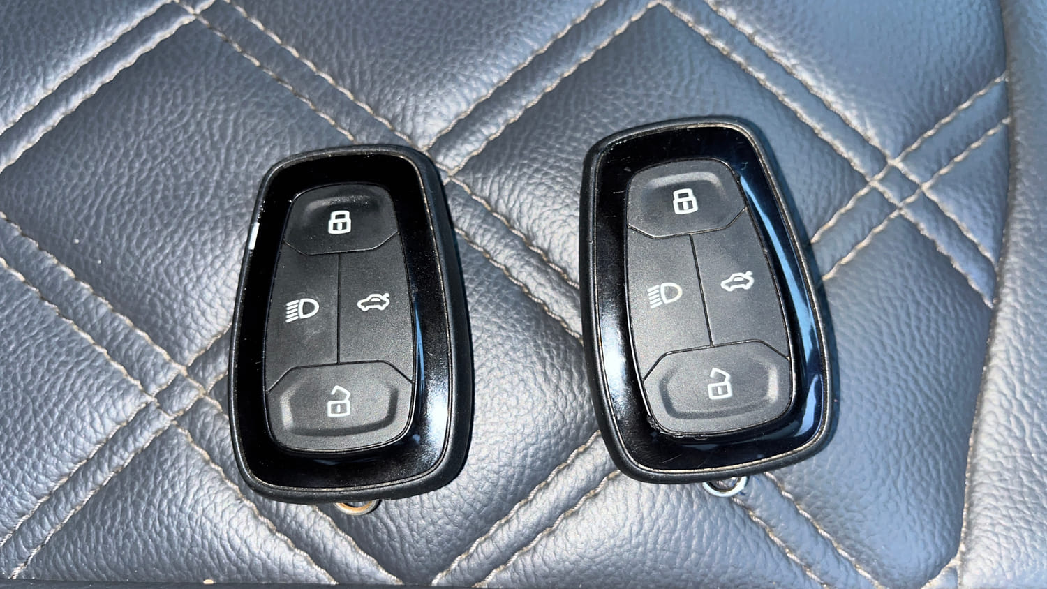 Used 2021 Tata Tigor XZ Plus Petrol Manual extra CAR KEY VIEW