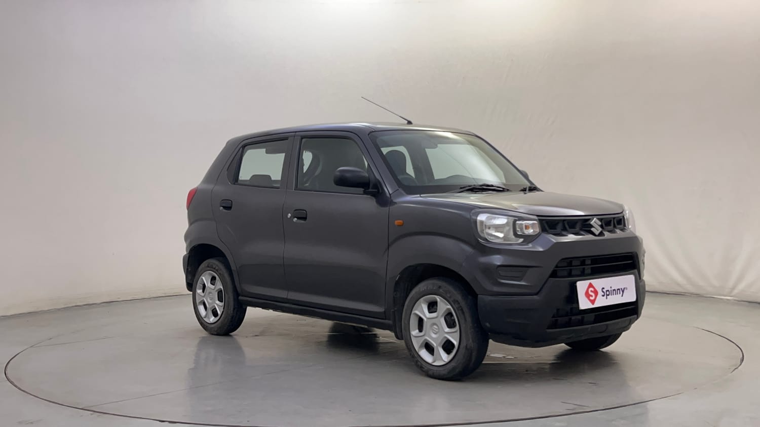 Used 2021 Maruti Suzuki S-Presso VXi Petrol Manual exterior RIGHT FRONT CORNER VIEW