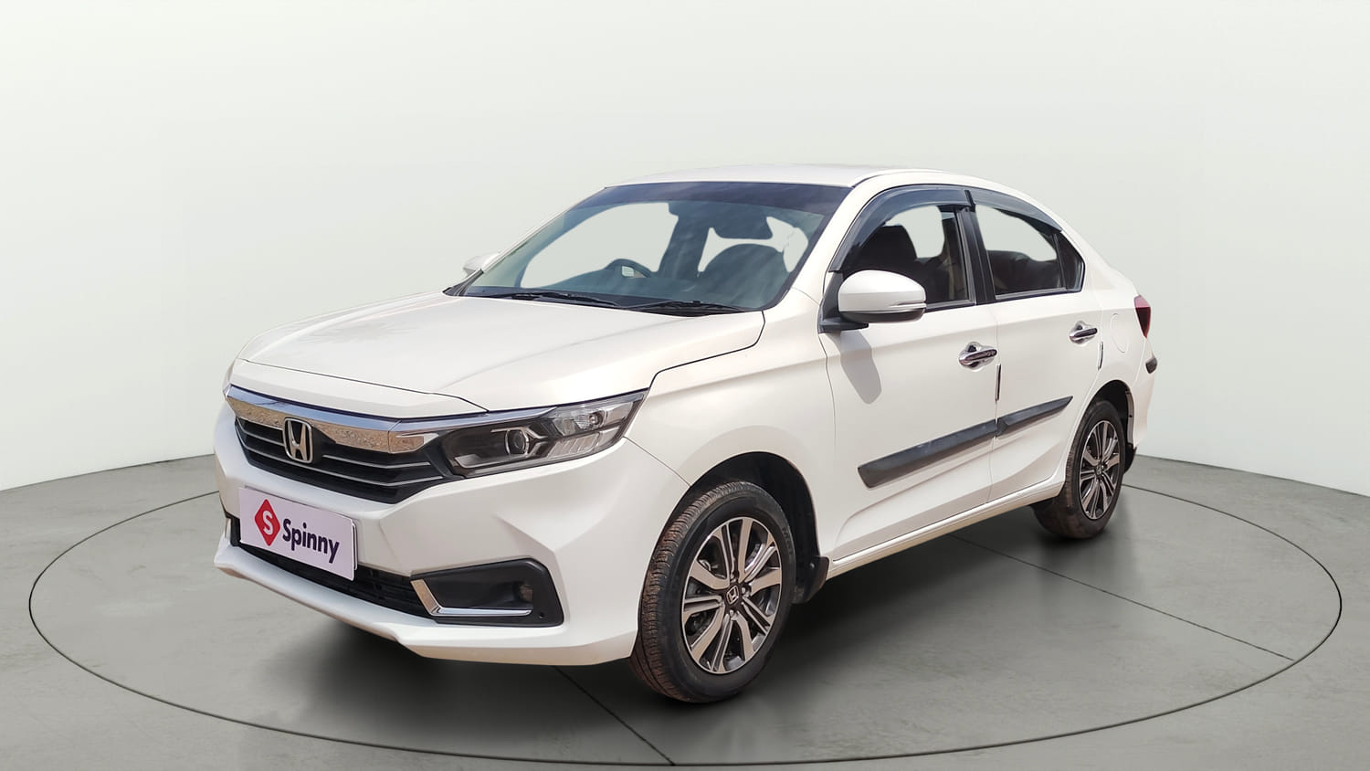 Used 2022 Honda Amaze VX CVT 1.2 Petrol Petrol Automatic exterior LEFT FRONT CORNER VIEW