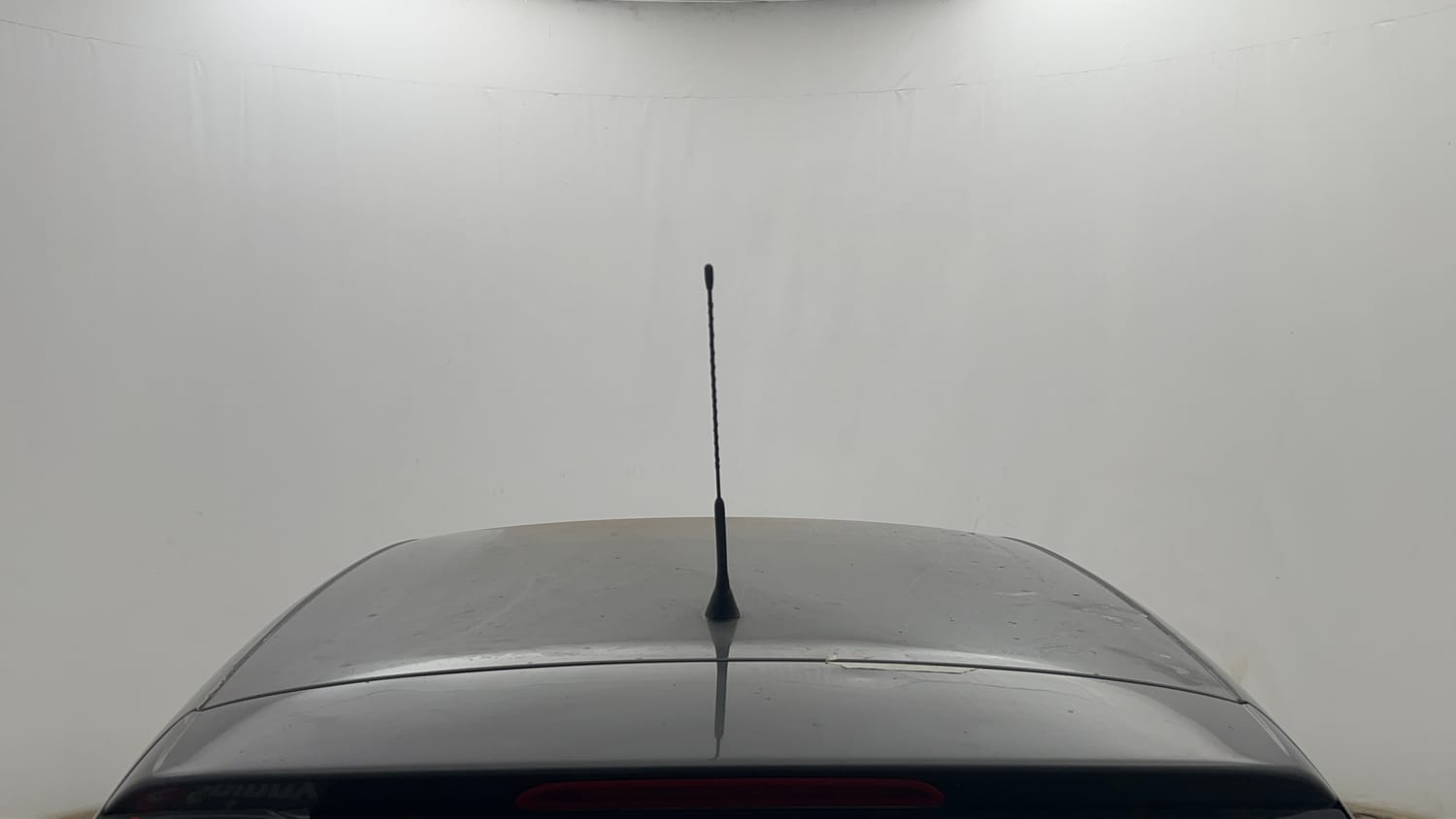 Used 2013 Volkswagen Polo Trendline 1.2L (P) Petrol Manual exterior EXTERIOR ROOF VIEW