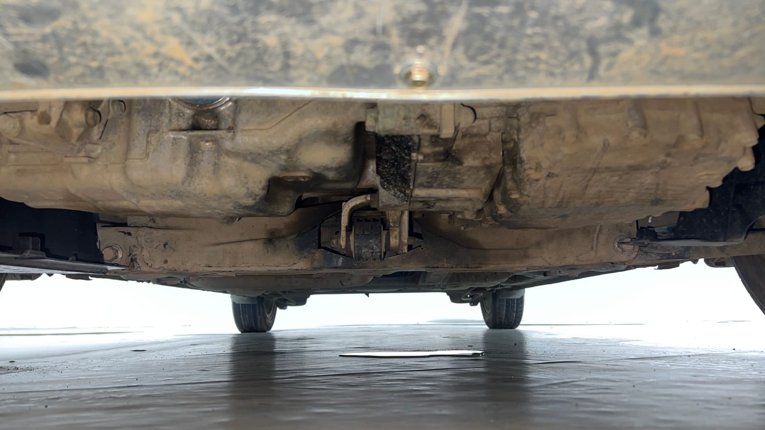 Used 2016 Honda City VX CVT Petrol Automatic extra FRONT LEFT UNDERBODY VIEW