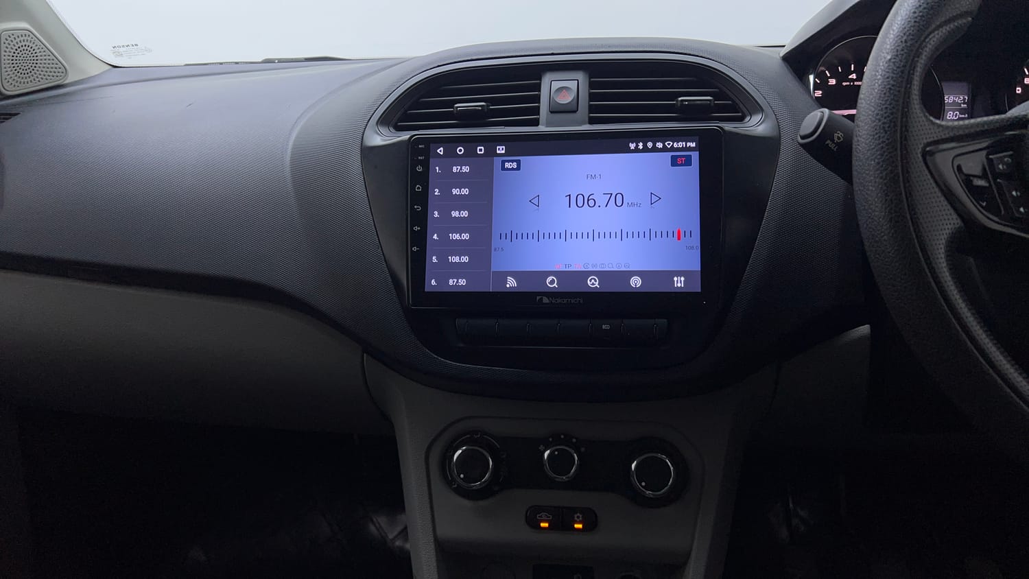 Used 2019 Tata Tiago Revotron XZ Petrol Manual interior MUSIC SYSTEM & AC CONTROL VIEW