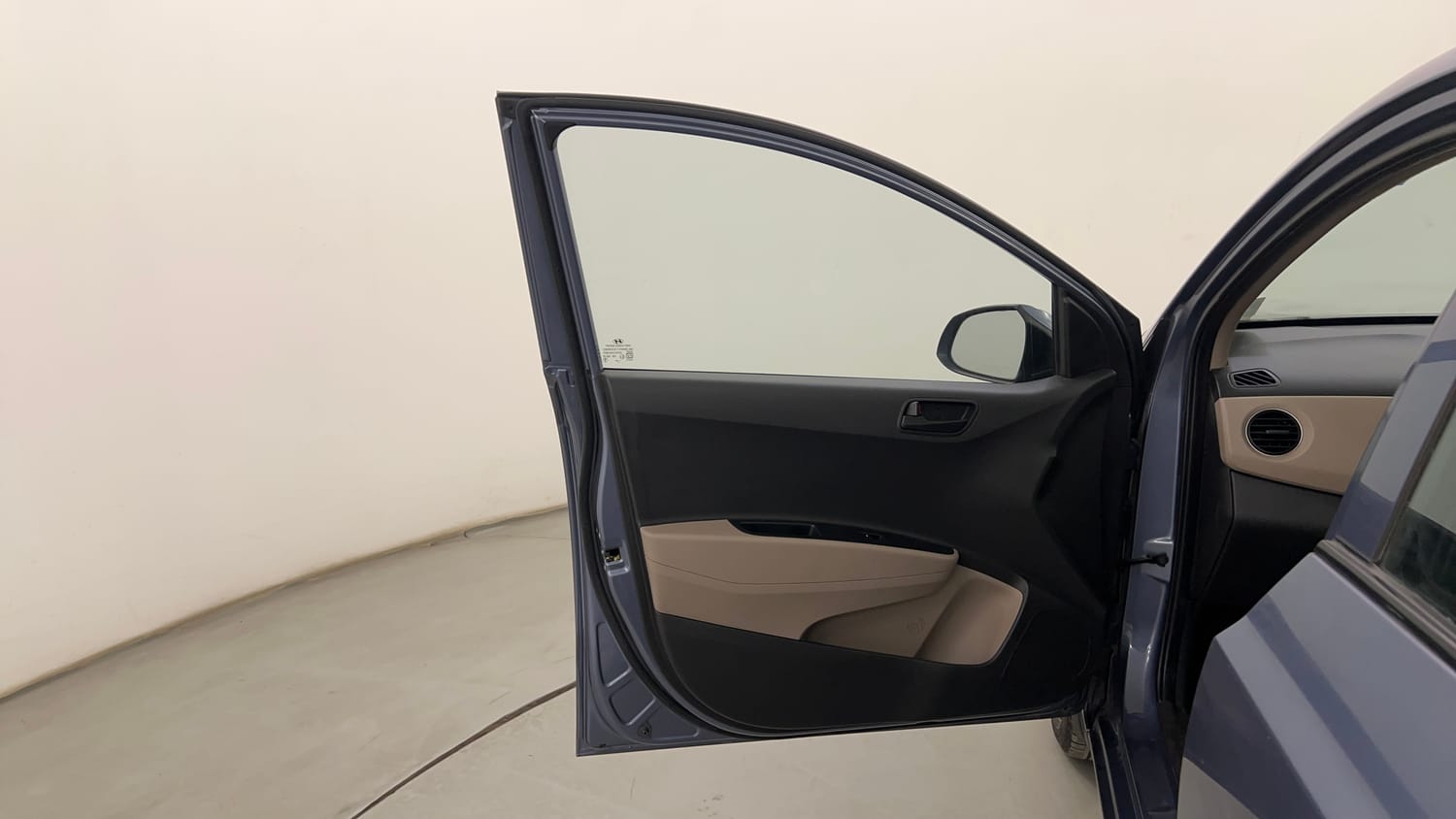 Used 2016 Hyundai Grand i10 Magna AT 1.2 Kappa VTVT Petrol Automatic interior LEFT FRONT DOOR OPEN VIEW