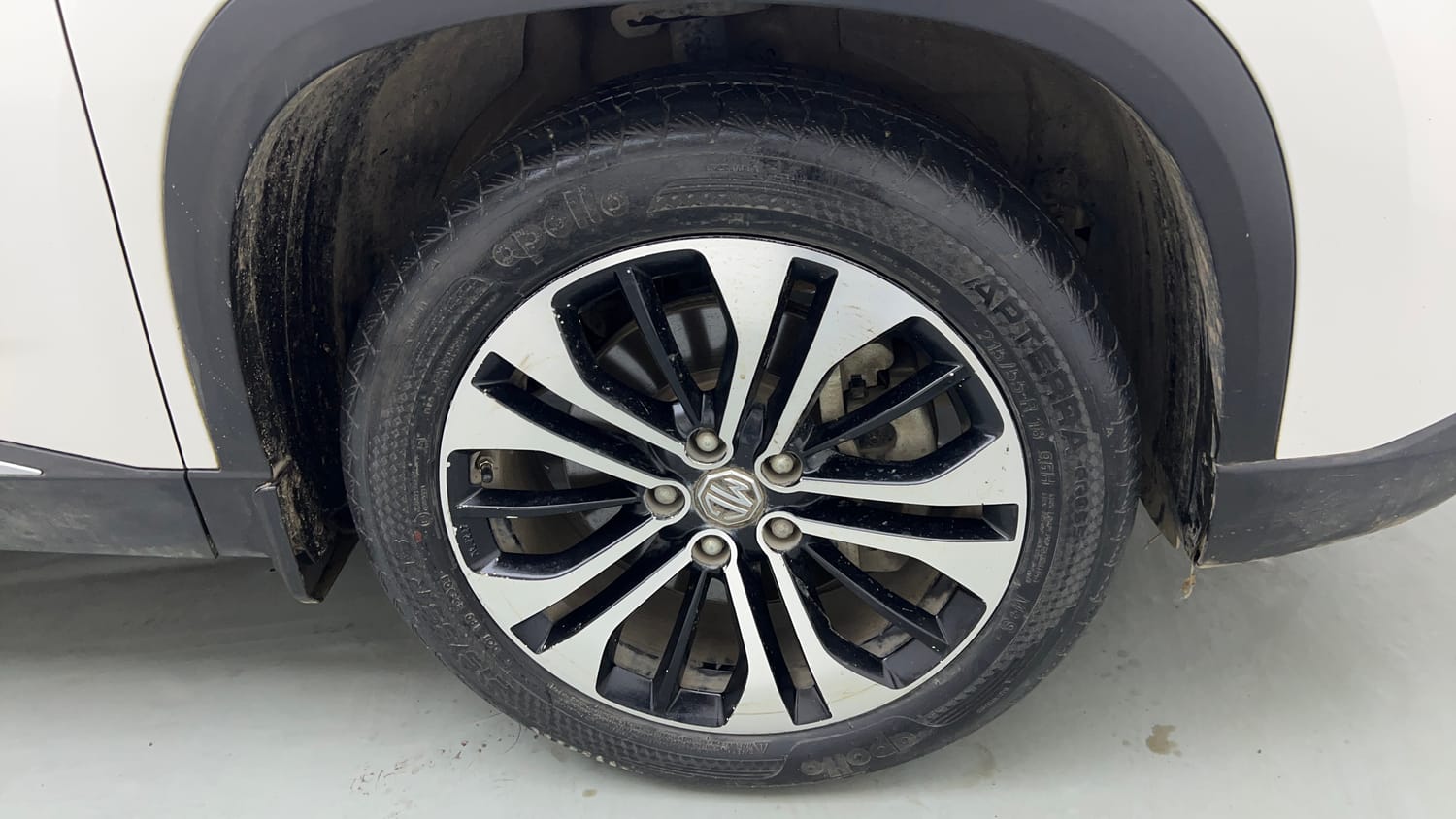 Used 2021 MG Motors Hector Sharp 1.5 Petrol Turbo DCT Petrol Automatic tyres RIGHT FRONT TYRE RIM VIEW