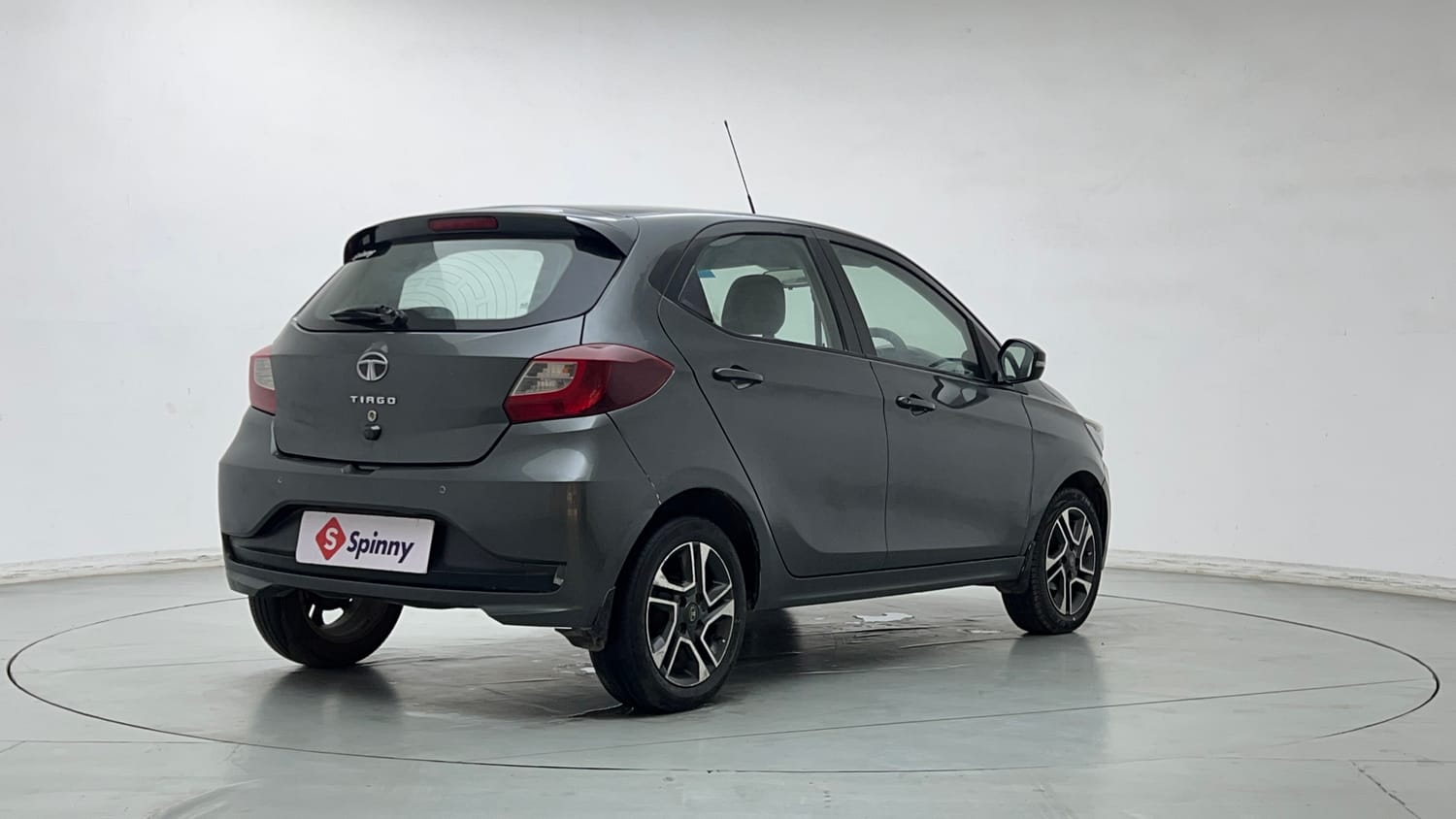 Used 2020 Tata Tiago XZ Plus Petrol Manual exterior RIGHT REAR CORNER VIEW