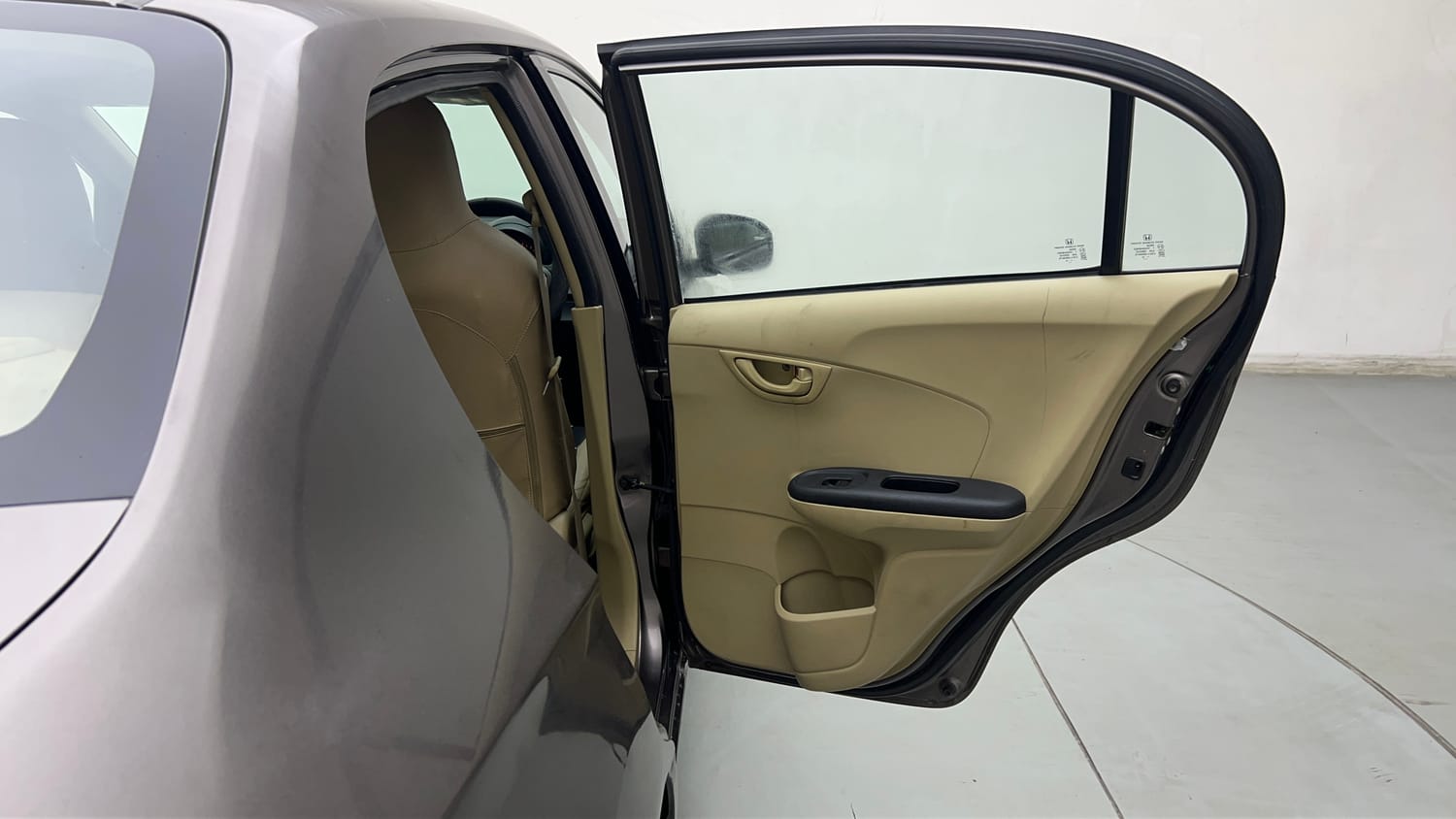 Used 2014 Honda Amaze 1.2 S i-VTEC Petrol Manual interior RIGHT REAR DOOR OPEN VIEW