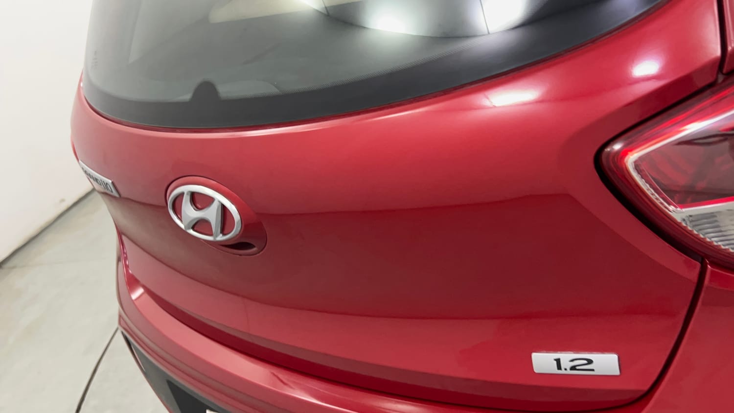Used 2019 Hyundai Grand i10 Magna 1.2 Kappa VTVT CNG Cng Manual dents MINOR SCRATCH