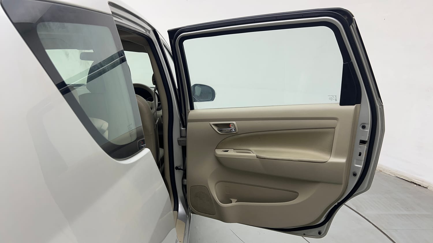 Used 2018 Maruti Suzuki Ertiga ZXI+ Petrol Manual interior RIGHT REAR DOOR OPEN VIEW